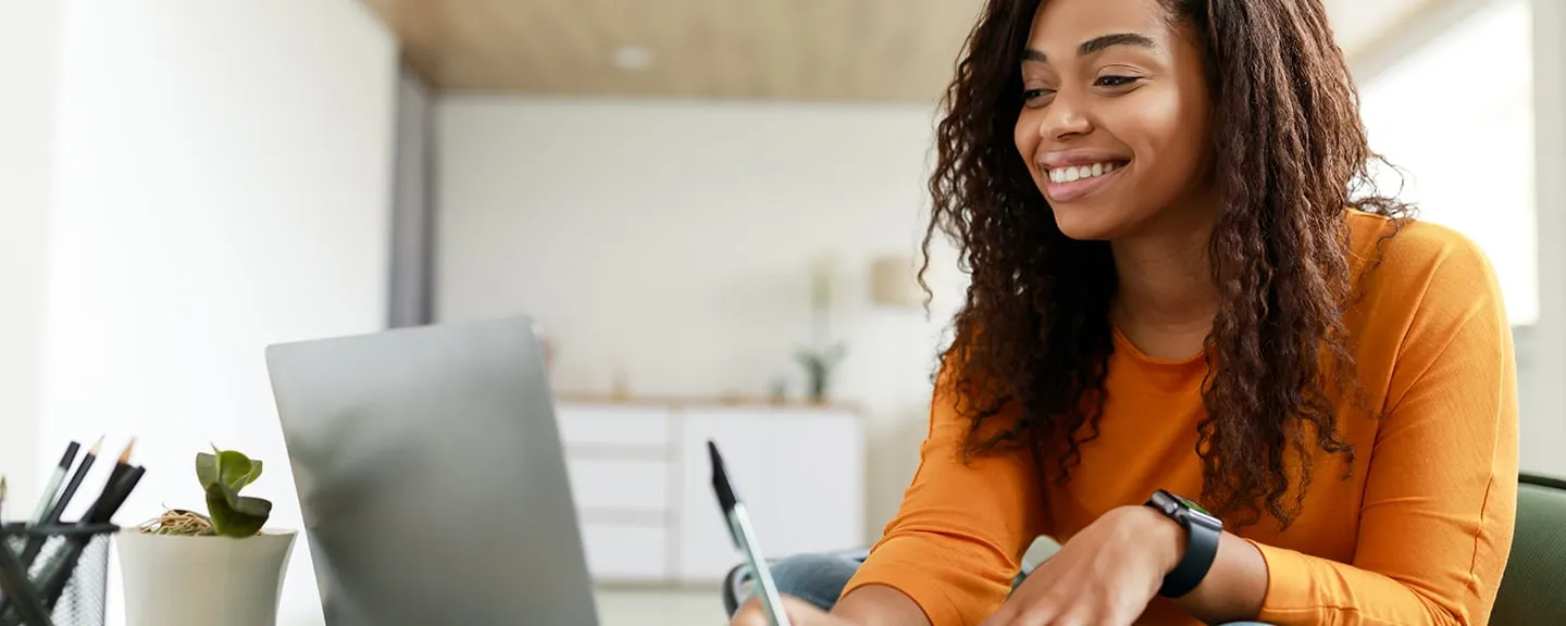 How to Write a Winning Scholarship Essay (With Examples)